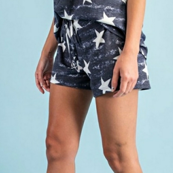 Star Print Short Set - Picture 8 of 11